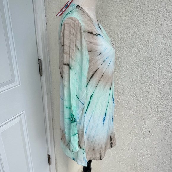 BW ATTIRE. NWOT. Lightweight long sleeve, Tie Dye T-Shirt. Size XL. Summ… - Picture 2 of 8